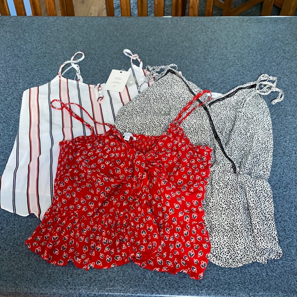 Bundle of Size L Dressy Tank Tops